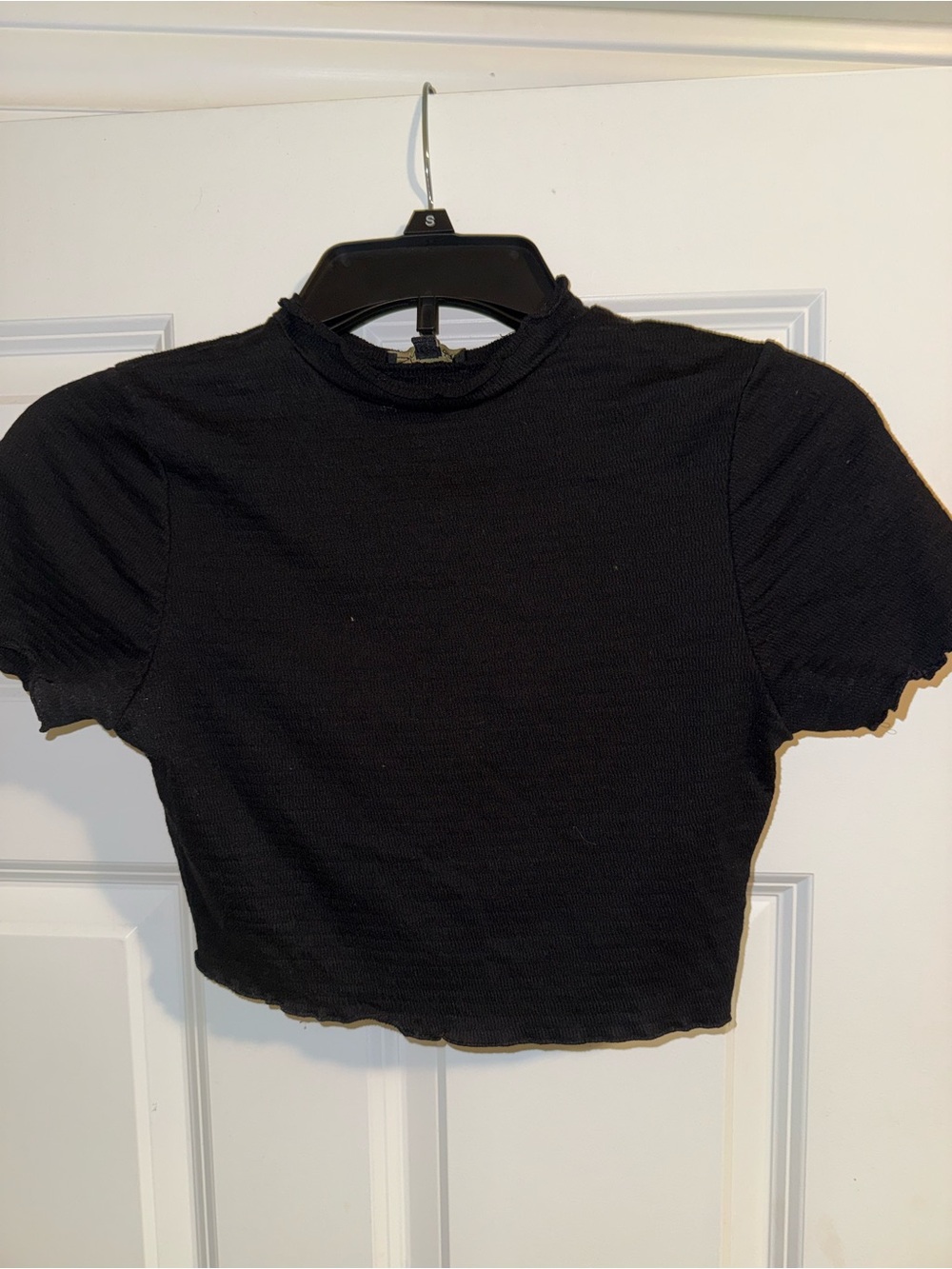 Shinestar Black Ribbed Mock Neck Crop Top